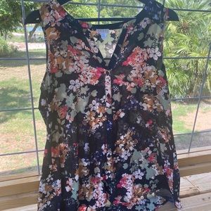 Spense Blouse Floral Sleeveless